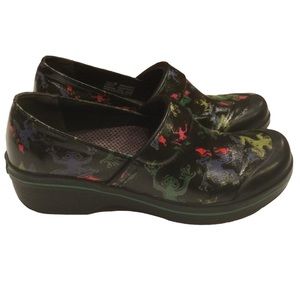 Dansko Colorful Frog Print Comfort Slip On Vegan Clogs Size 38